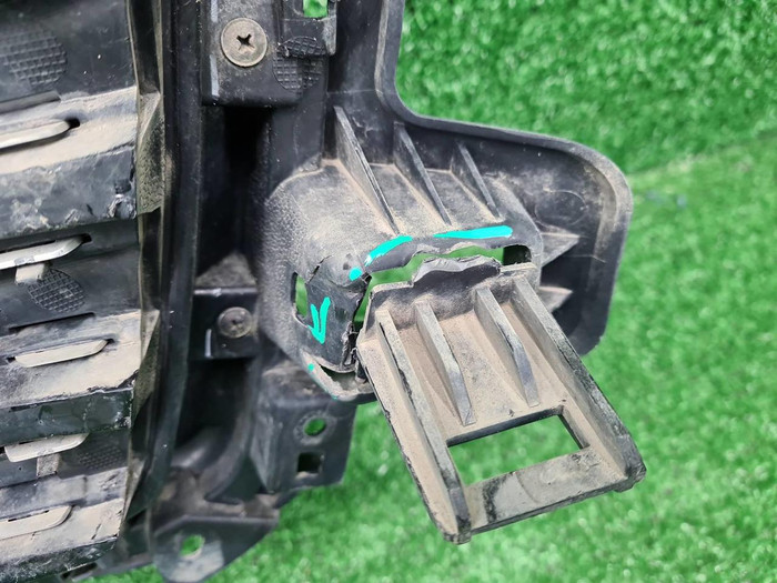 Решетка радиатора Haval Jolion (2021-2024)