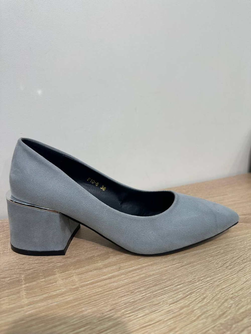 Туфли из эко замши