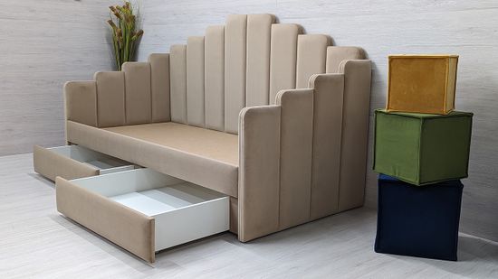 Аватар kids в бежевом цвете