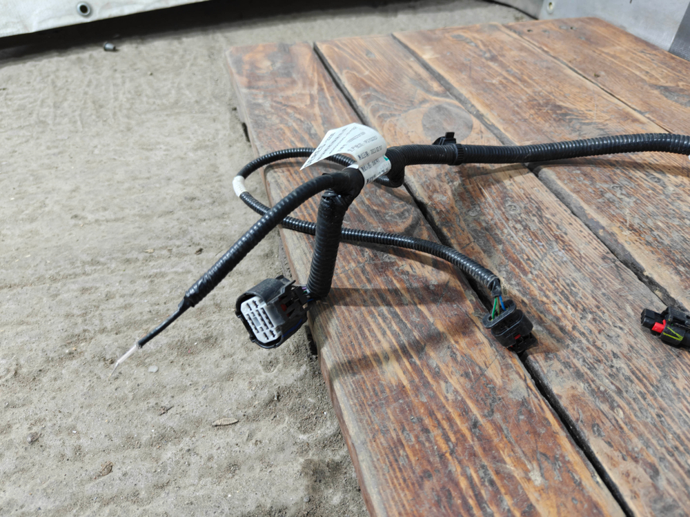 Проводка переднего бампера Seres, Aito M7 23-нв Б/У Оригинал 4002030SY02