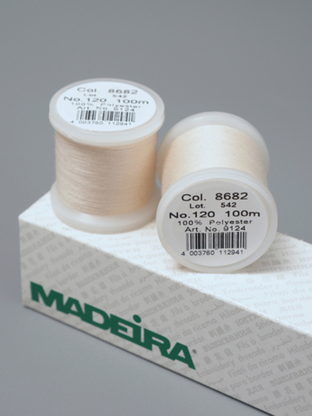 Нитки швейные Madeira aerofil №120 Col. 8682 сливки (100 м)