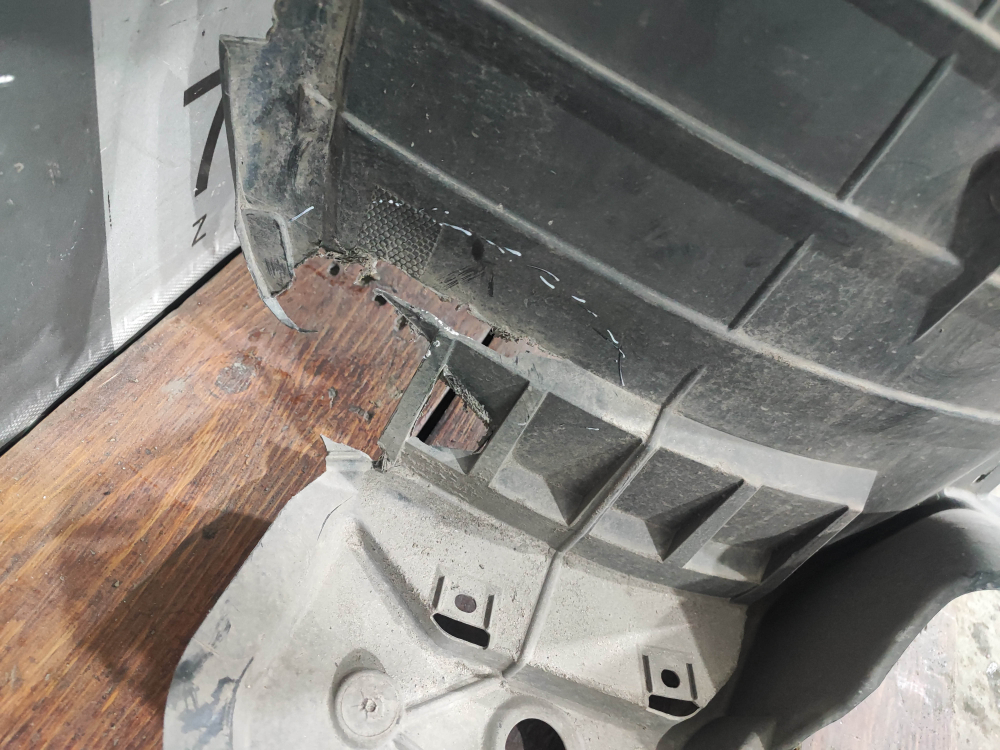 Подкрылок передний правый Nissan X-Trail 3 (T32) 13-19 Б/У Оригинал 638424CB0A