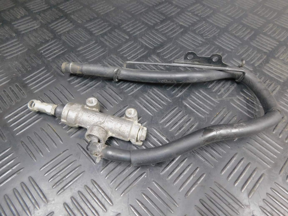 Цилиндр тормозной задний Kawasaki 1400GTR ZGT40A 2009