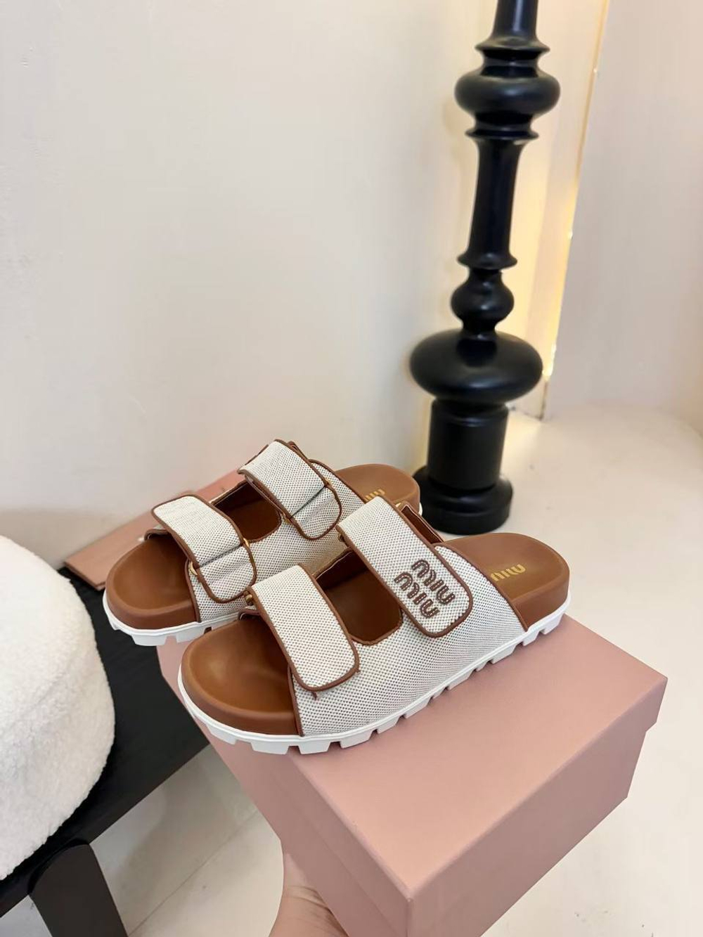 Шлепанцы MIU MIU