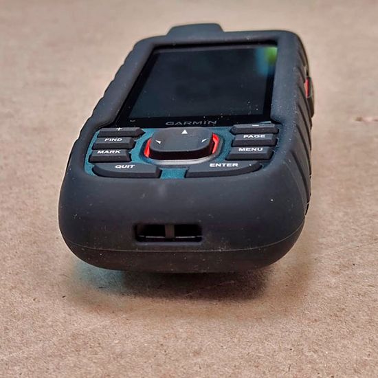 Чехол для Garmin GPSMAP 67i / 66i силикон (Черный)