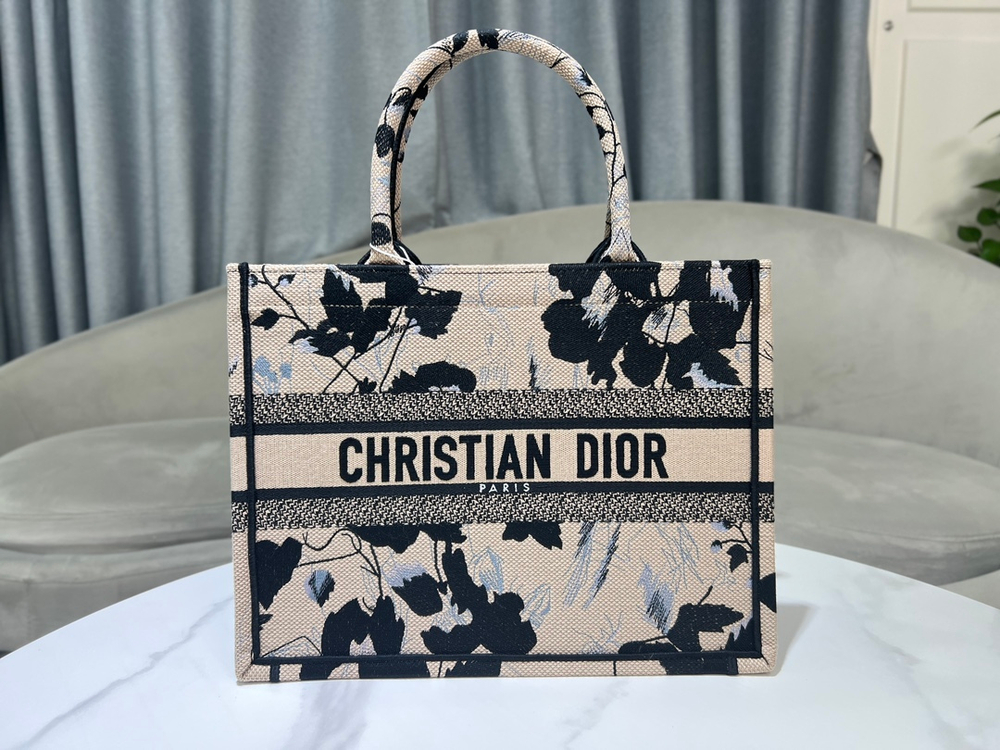 Christian Dior Book Tote 36 cm