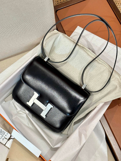 Hermes Constance 24