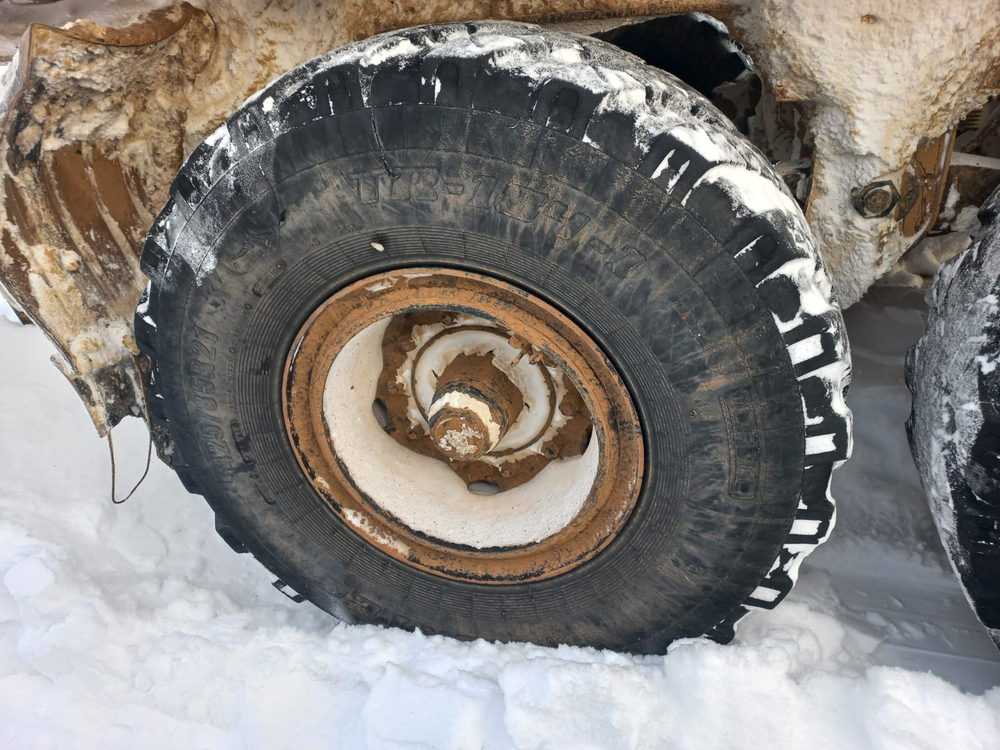 УралСпецТранс 9465* Полуприцеп бортовой 94654L