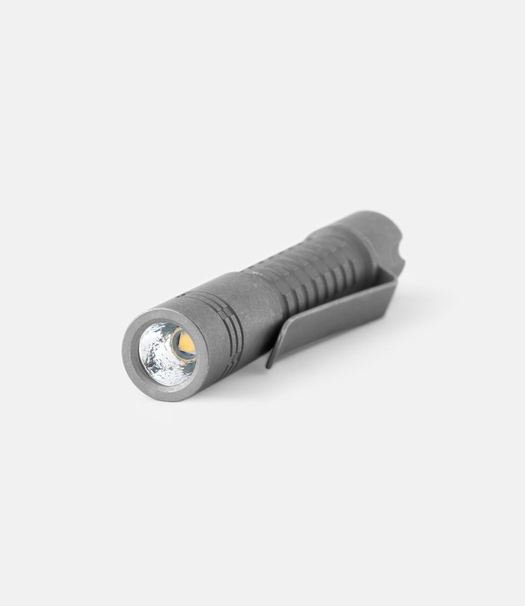 Rey Light Pinapple Mini Titanium Stonewashed — фонарик из титана