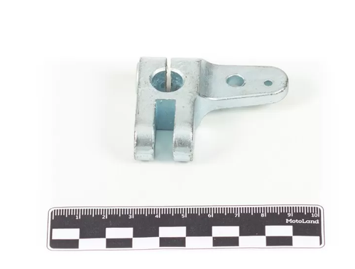 Хомут рычага п.п. 161QMK 200см3 с реверсом