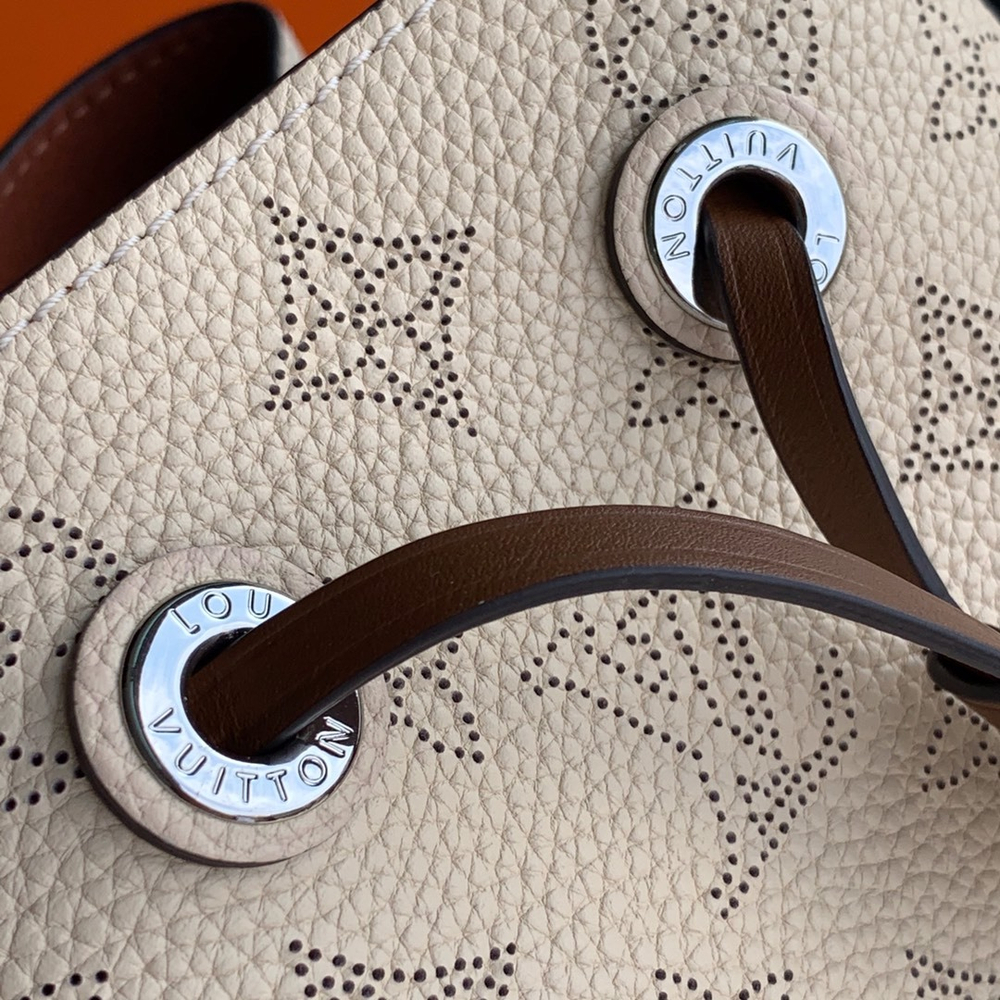 Louis Vuitton Muria