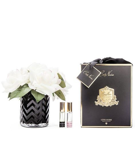 Букет бледно-розовых роз в вазе "ёлочка", Cote Noire