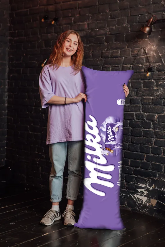 Дакимакура Милка