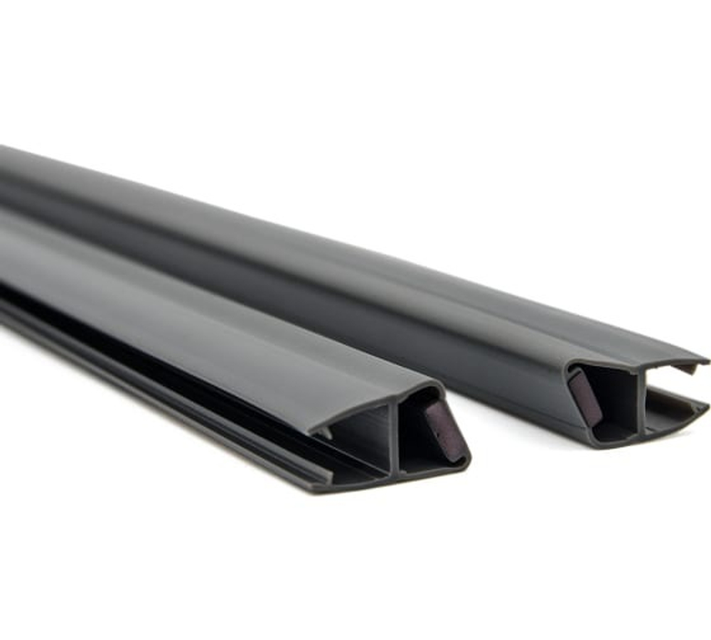 Уплотнитель магнитный, на стекло 4 мм, угол 180°, 2 метра (2 штуки) черный