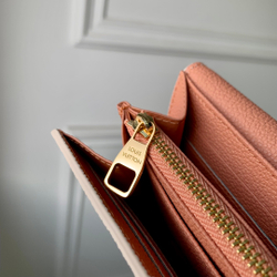Louis Vuitton Sarah Wallet
