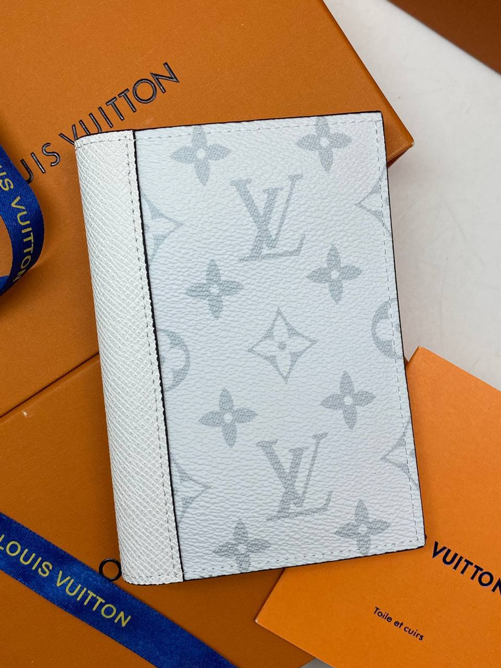 Кошелёк Louis Vuitton