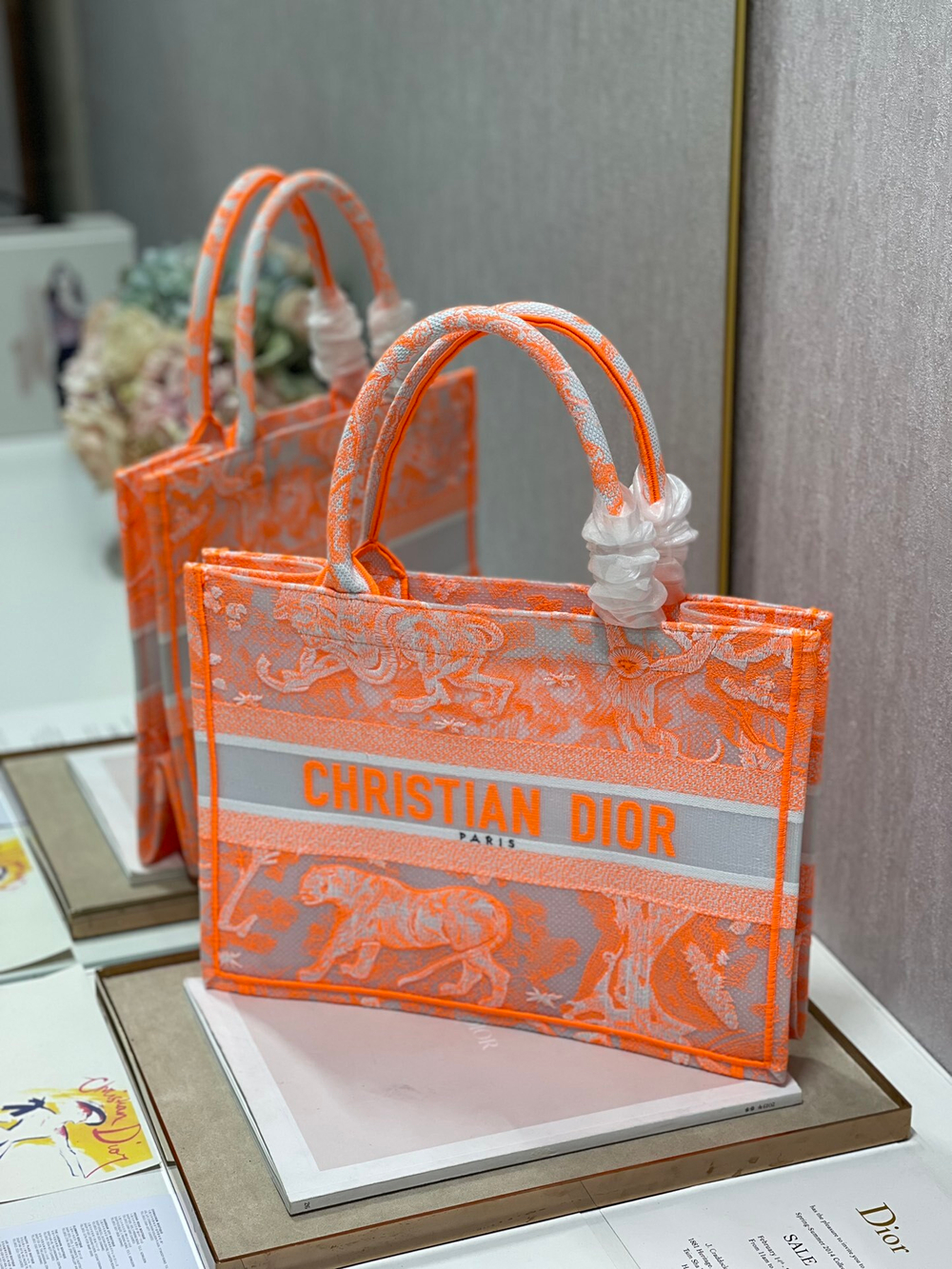 Christian Dior Book Tote 36 cm