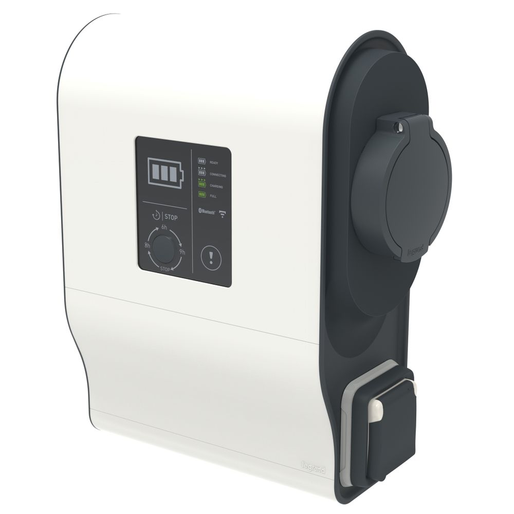Пластиковая однофазная зарядная станция Legrand Green'up Premium, 7.4 кВт, 32 А (0 590 35)