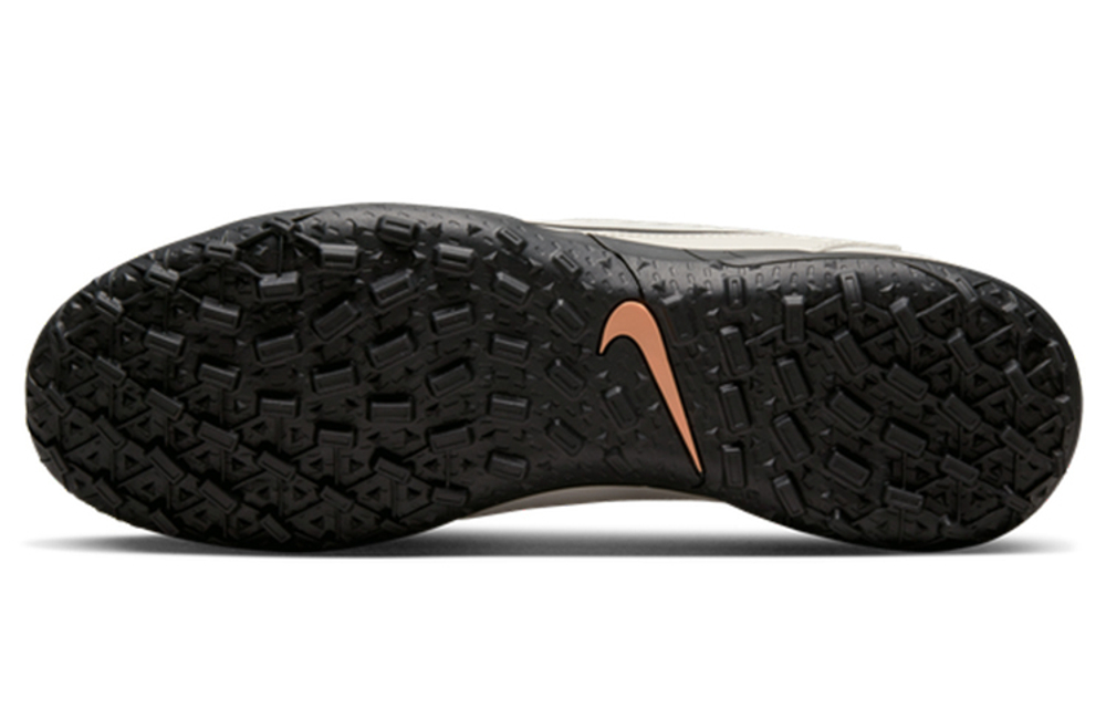 Кроссовки Nike Tiempo Legend 9 Club Tf