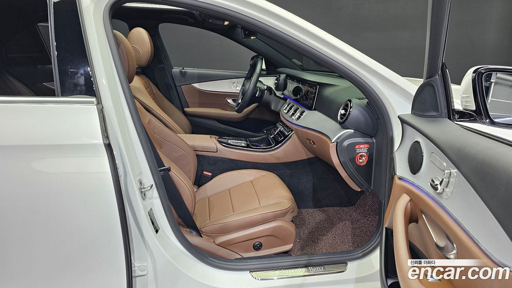 Mercedes-Benz E-Class W213 E250 Avangarde (03.2021)