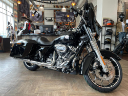 Street Glide Special Harley-Davidson Vivid Black