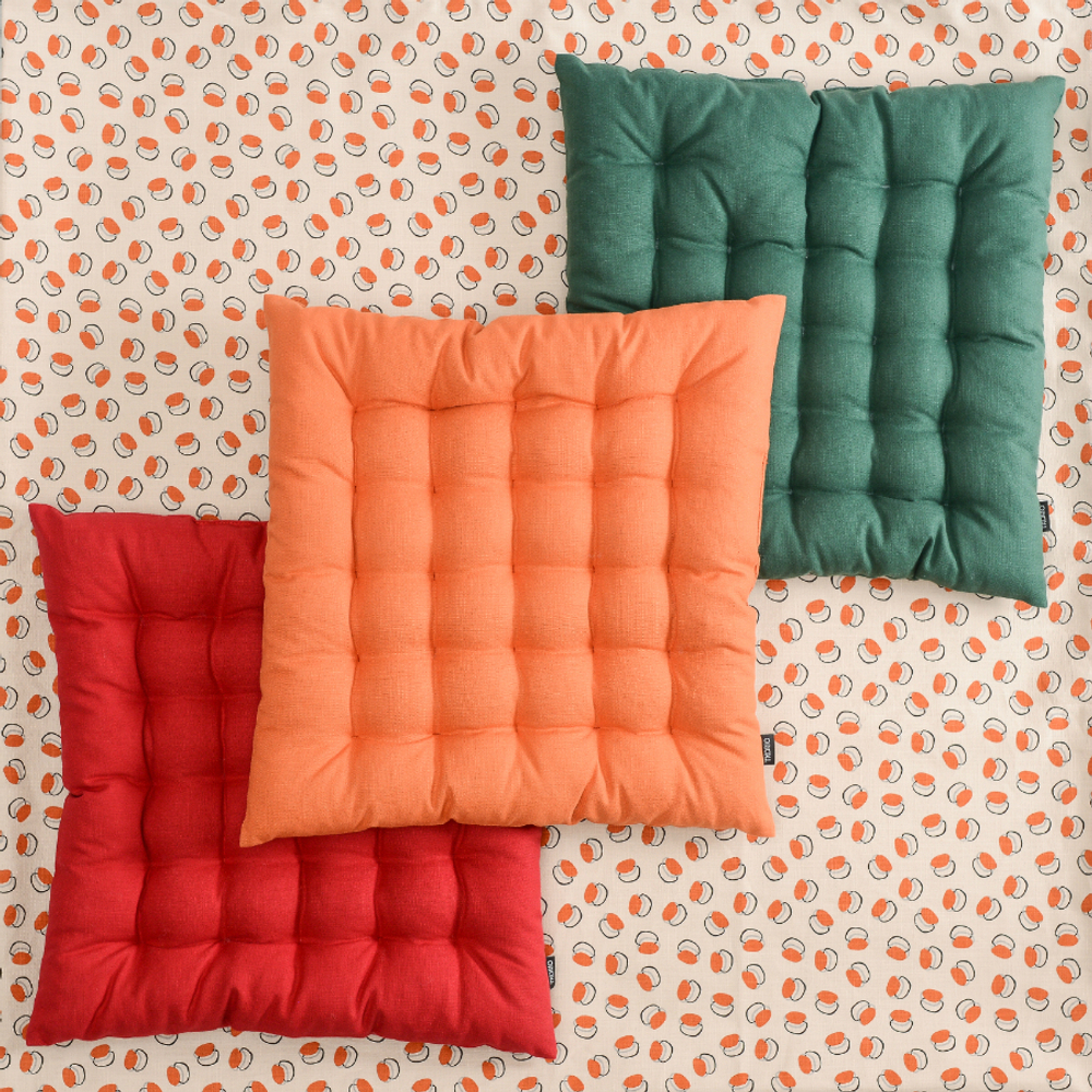 Подушка на стул из хлопка оранжевого цвета russian north, 40х40х4 см