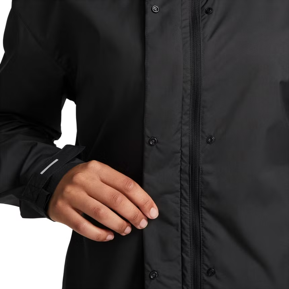 FB7451-010 Ветровка W NIKE FAST REPEL JACKET