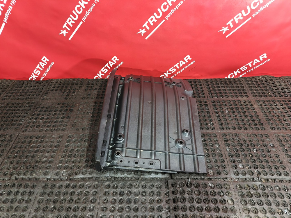 Крыло переднее правое 2019г.