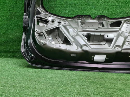 Крышка багажника Hongqi HS5 (2019-н.в.)