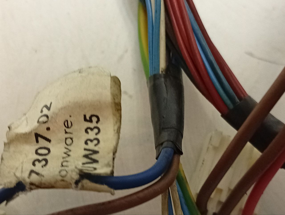 WMSD7105B кт17 Комплект проводов (проводка) стиральной машины Hotpoint-Ariston 16007730702 б/у