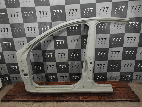 Боковина левая LADA Vesta 15-нв Новая Оригинал 8450102327