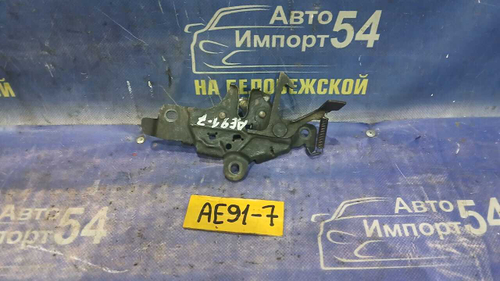 Замок капота TOYOTA LEVIN 1990