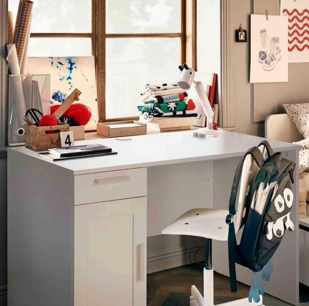 Письменный стол Ikea Brimnes, 120х65 см, белый