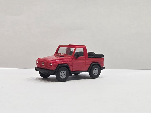 Машинка 1:87 MB G-Class (W460) Cabriolet, белый/красный