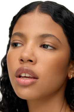 ZARA ПУДРА С ЭФФЕКТОМ БРОНЗАТОРА