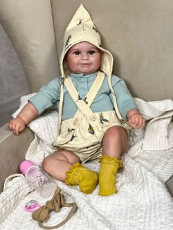 Кукла Реборн мягконабивная 60см в пакете (FA-015)