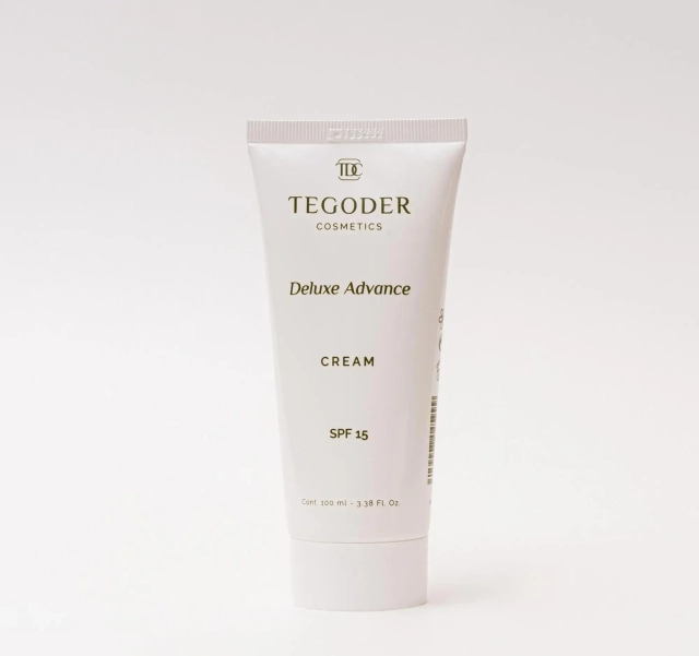 Крем усиленного омолаживающего и регенерирующего действия Advance Cream SPF 15