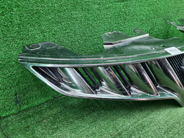 Решетка радиатора Nissan Murano Z51 (2007-2010)