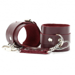 Бордовые наручники кожаные БДСМ Арсенал Lady's Arsenal Maroon Handcuffs 67002