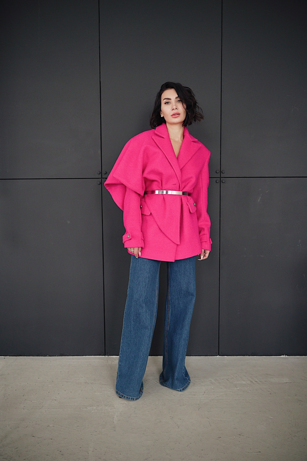 Пальто-пижак с оригинальным шарфом