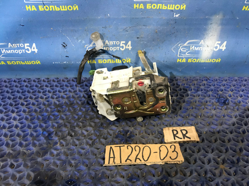 Замок двери задней правой TOYOTA AVENSIS 1999