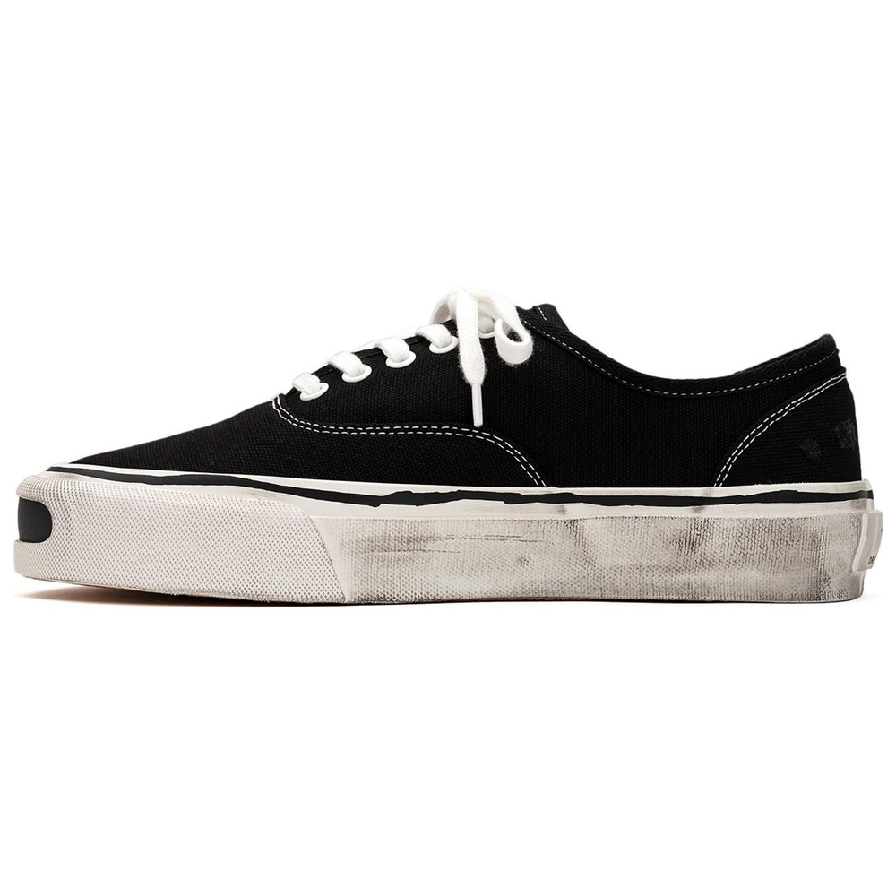 Kamiya Herc Sneakers черный