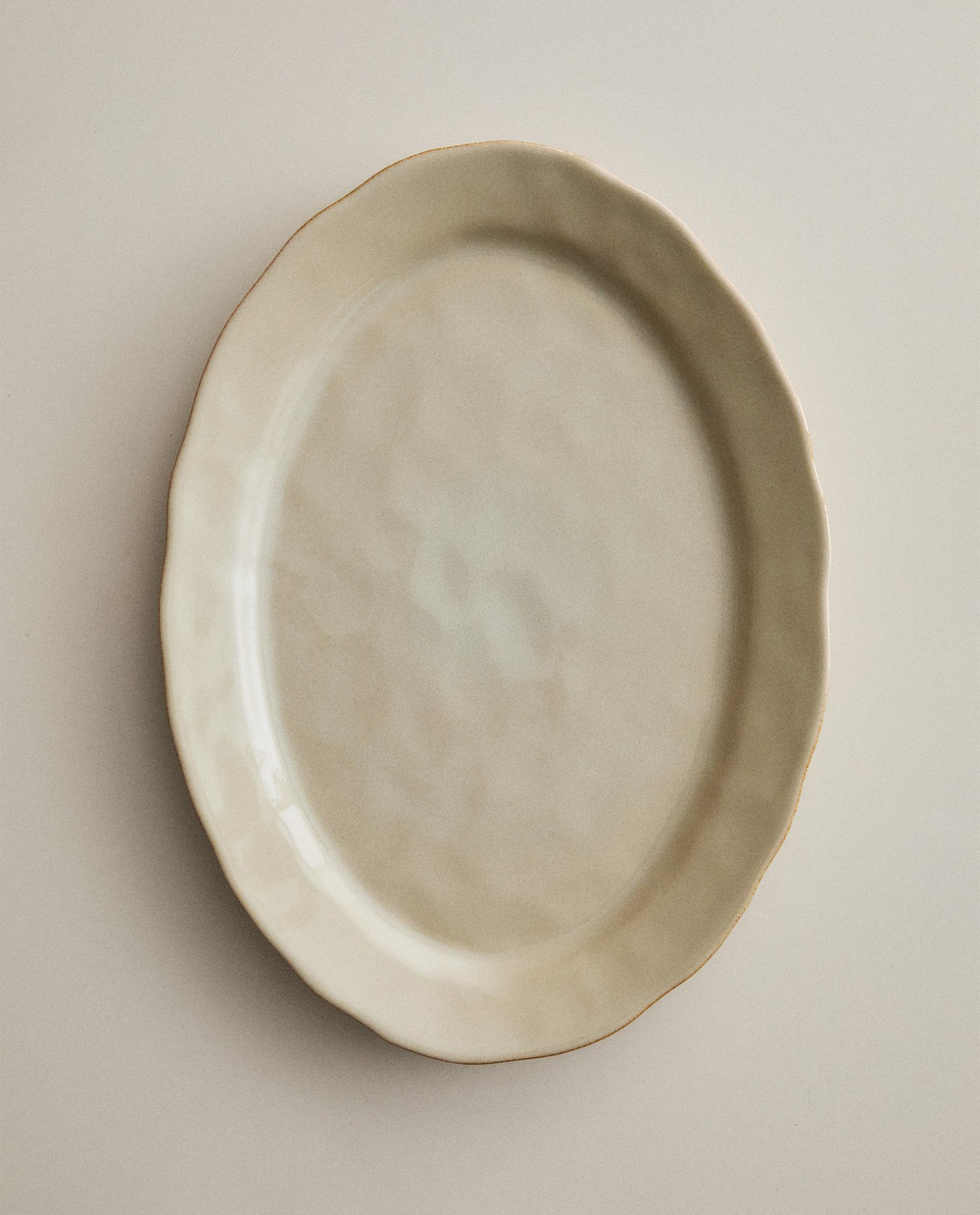 Zara Home блюдо сервировочное из каменной керамики, цвет кремовый, 39 см