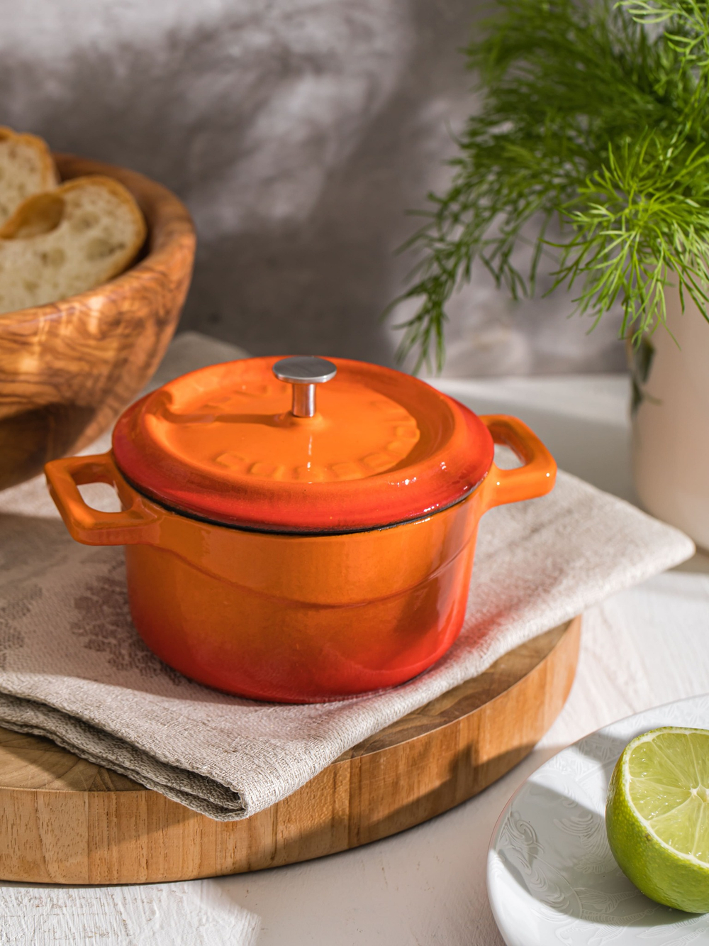 Кокотница с крышкой LAVA d10см 350мл оранжевая