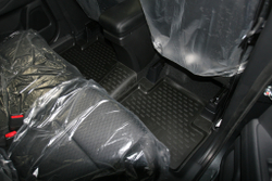 Коврики Standard, 3D в салон MITSUBISHI Outlander, 2012-2015, 2015- , 2 WD, 4 WD, 4 шт. (полиуретан, чёрные) Element.NLC.3D.35.28.210