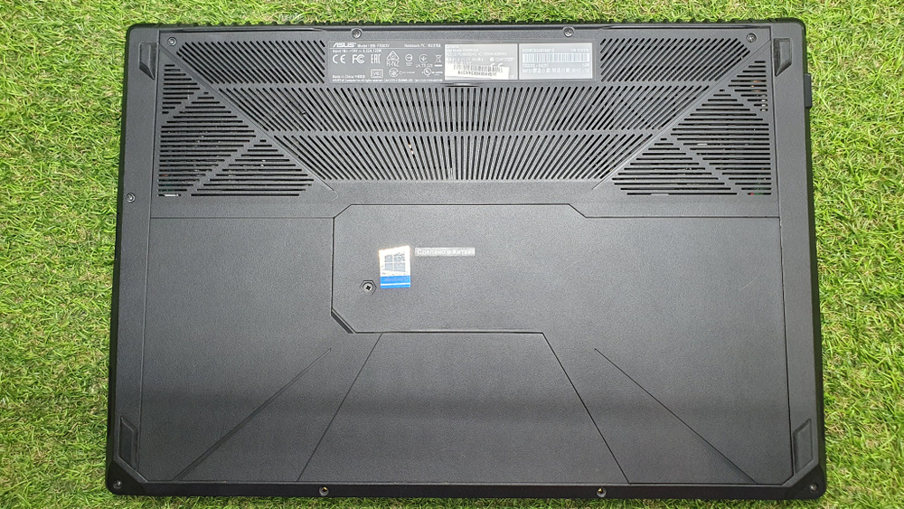 Игровой ASUS i5-7/8Gb/GTX 1050 2Gb/FHD/FX503VD-E4235T [90nr0gn1-m04540]/Windows 10