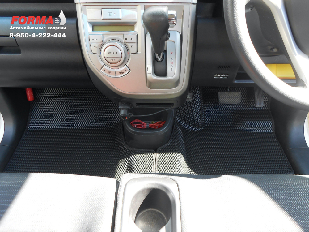 Honda Zest "Spark" (02.2006 - 11.2012) правый руль