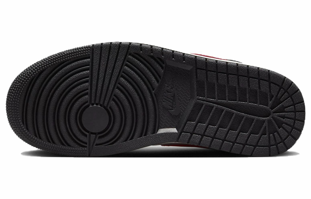Кроссовки Jordan Air Jordan 1 (Женская размерная сетка)