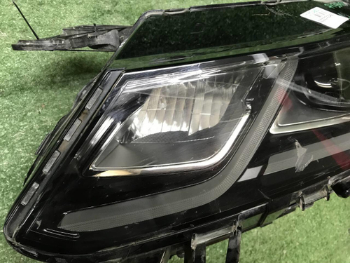 Битая Фара левая Geely Coolray (2019-2024) LED