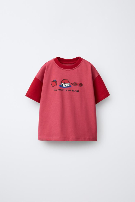 ZARA ФУТБОЛКА С КОНТРАСТНЫМИ РУКАВАМИ И ПРИНТОМ, КРАСНЫЙ